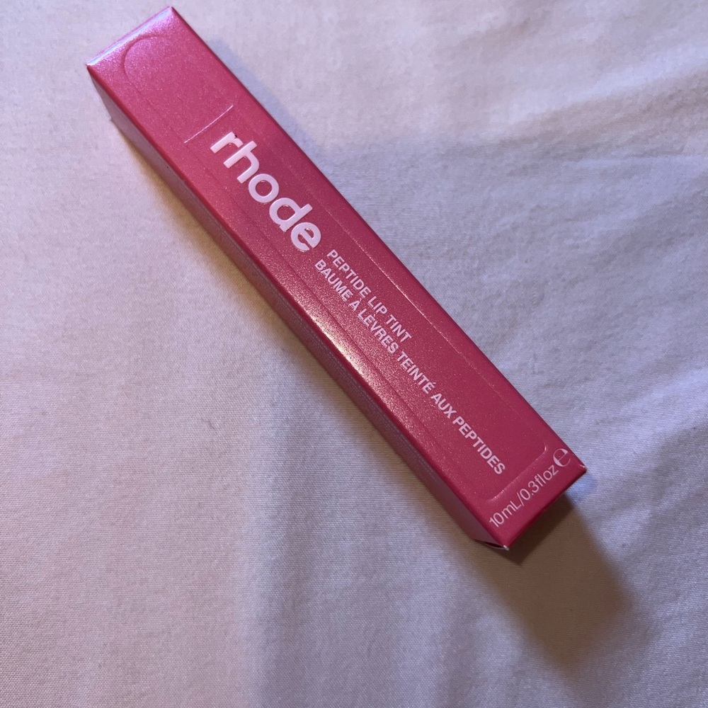 RHODE Peptide Lip Tint in Sugar Cookie